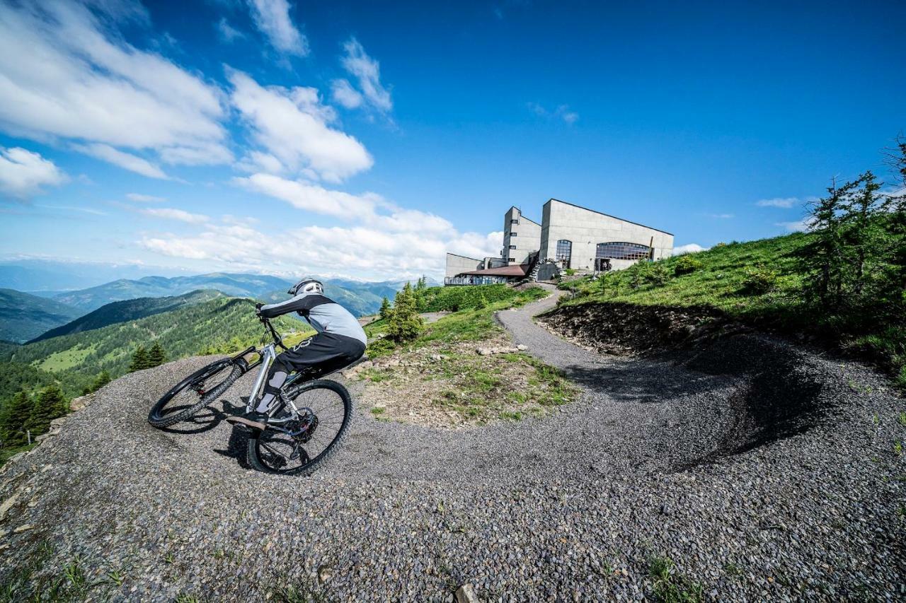 Landhaus Nockalm - Kaernten Card Sommer 2025 Inklusive باد كلينكيرشهايم المظهر الخارجي الصورة